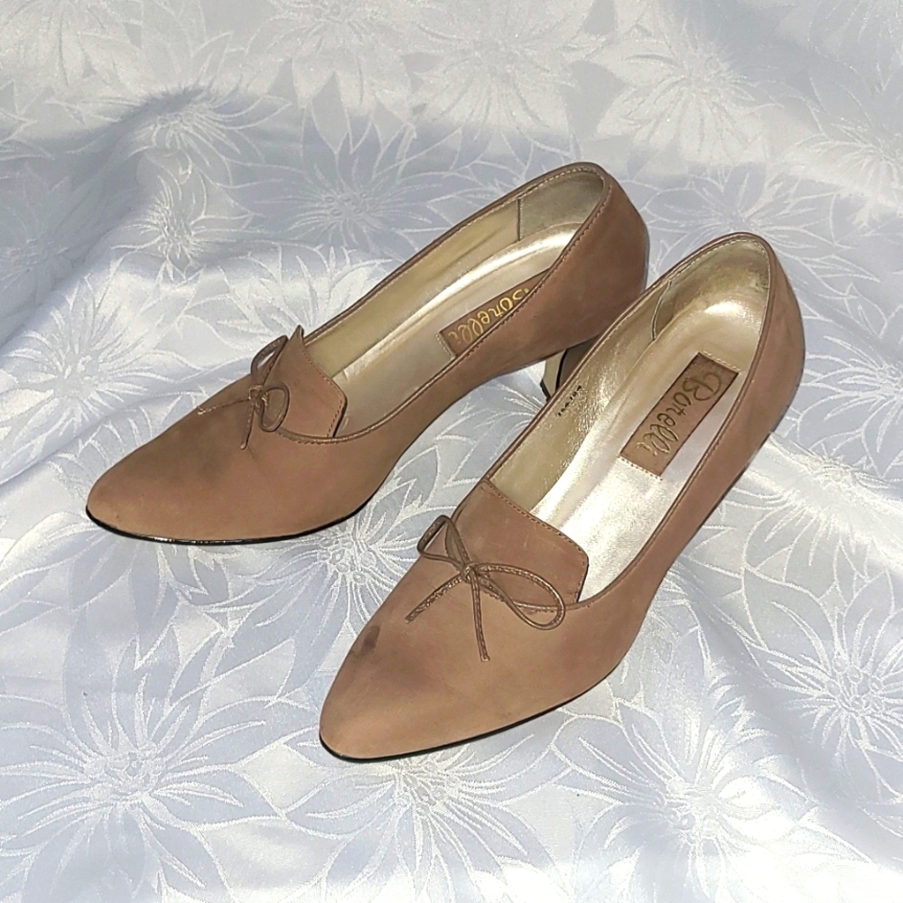 Borelli Suede Pumps